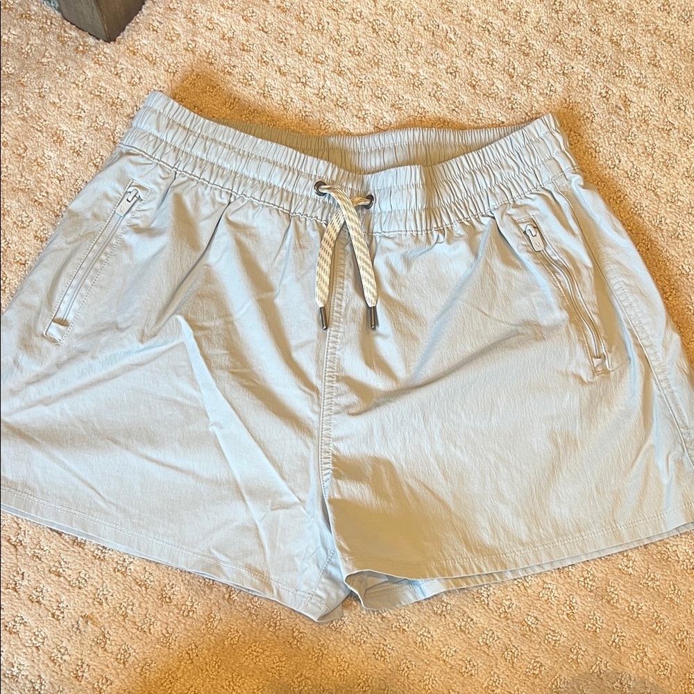 NWOT Vuori Birch  Light blue  Shorts